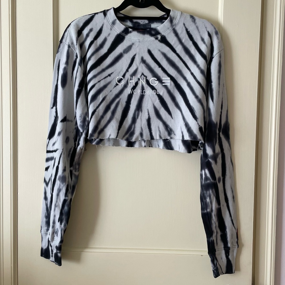 Chnge Black and White Tie-Dye Women's Crop Top